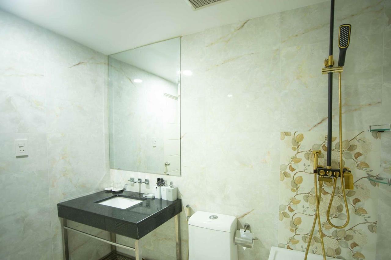 Reddoorz Plus Near Secc Ho Si Minh-város Kültér fotó