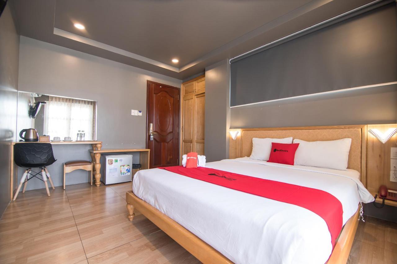 Reddoorz Plus Near Secc Ho Si Minh-város Kültér fotó